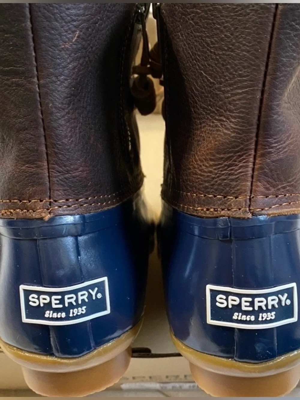 🦆🦆 NEW Sperry Navy Rubber and Brown Leather Saltwater Duck Boots 🦆🦆